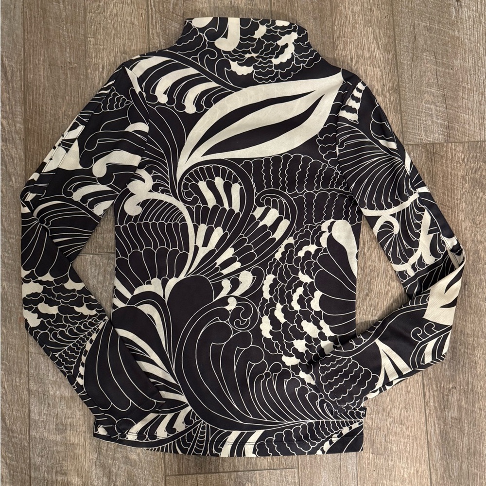 Ted Baker x London Fog, SHEER Black and Cream Abstract Top with Mock Neck SM